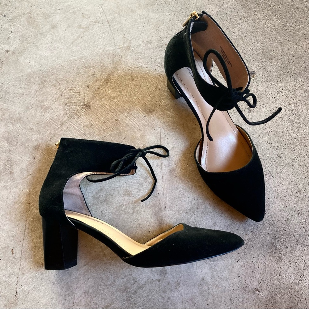 Adrienne Vittadini Nicole D’orsay lace up block heels pumps